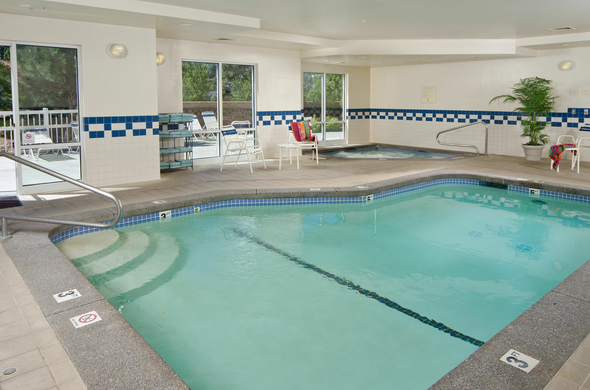 Fairfield Inn & Suites Bend Downtown Extérieur photo